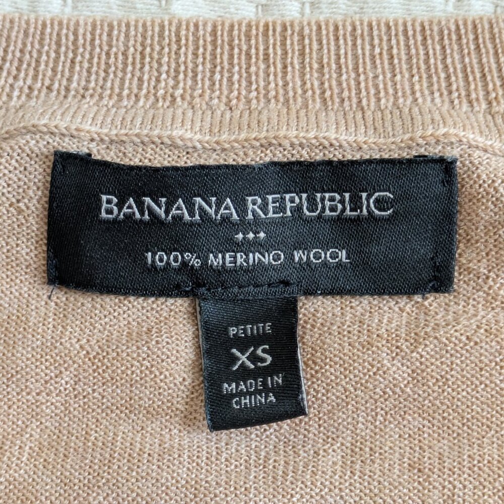 Banana Republic Merino Wool Sweater - Picture 4 of 7